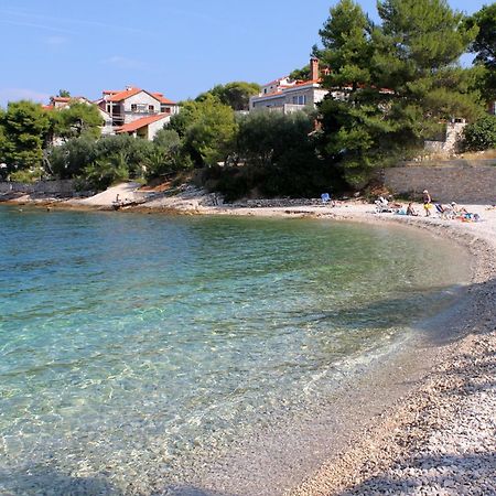 Apartments By The Sea Splitska, Brac - 2923 بوستيرا المظهر الخارجي الصورة