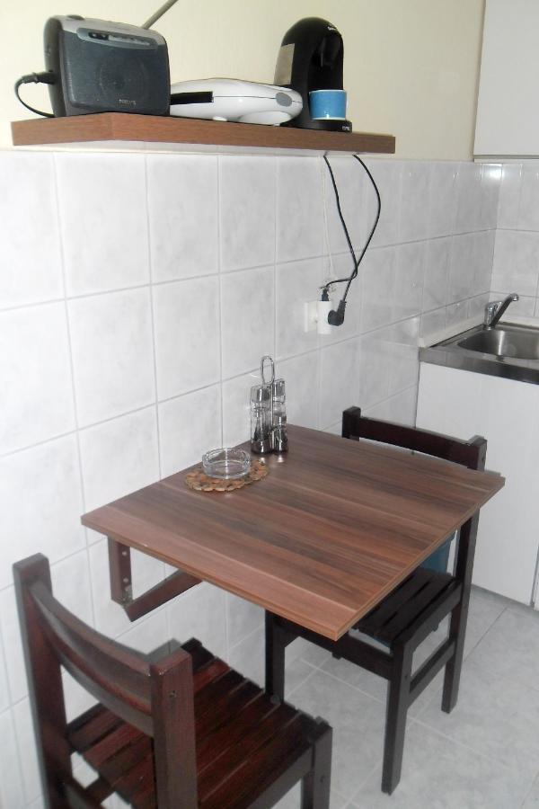 Apartments By The Sea Splitska, Brac - 2923 بوستيرا المظهر الخارجي الصورة